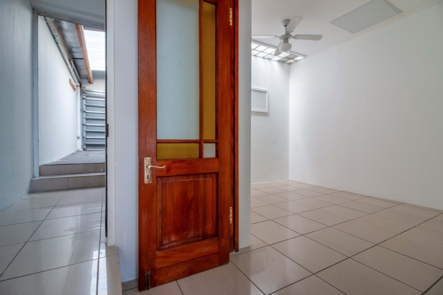 3 Bedroom Property for Sale in Zonnebloem Western Cape